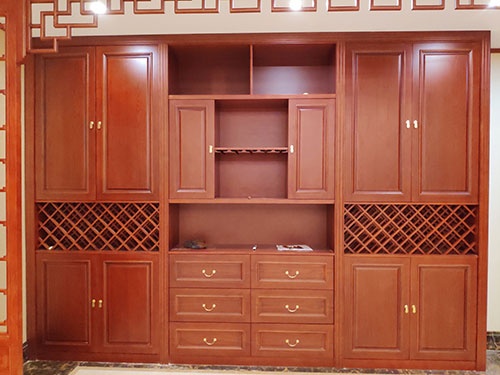 鄂州中式家居装修之中式酒柜装修效果图